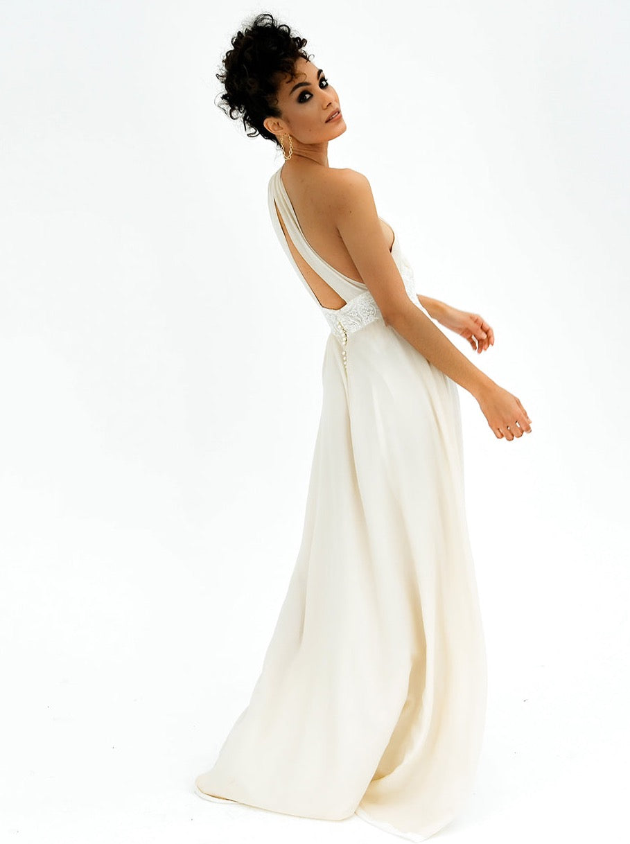 Robe de mariée drapée en soie JULIANA